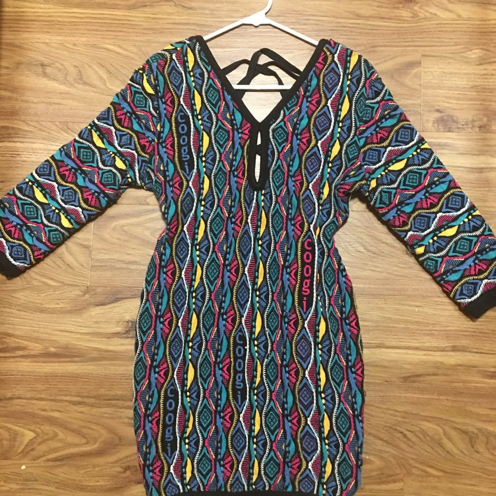 COOGI 3-D Knit Sweater Dress Sz Large Mini Keyhole